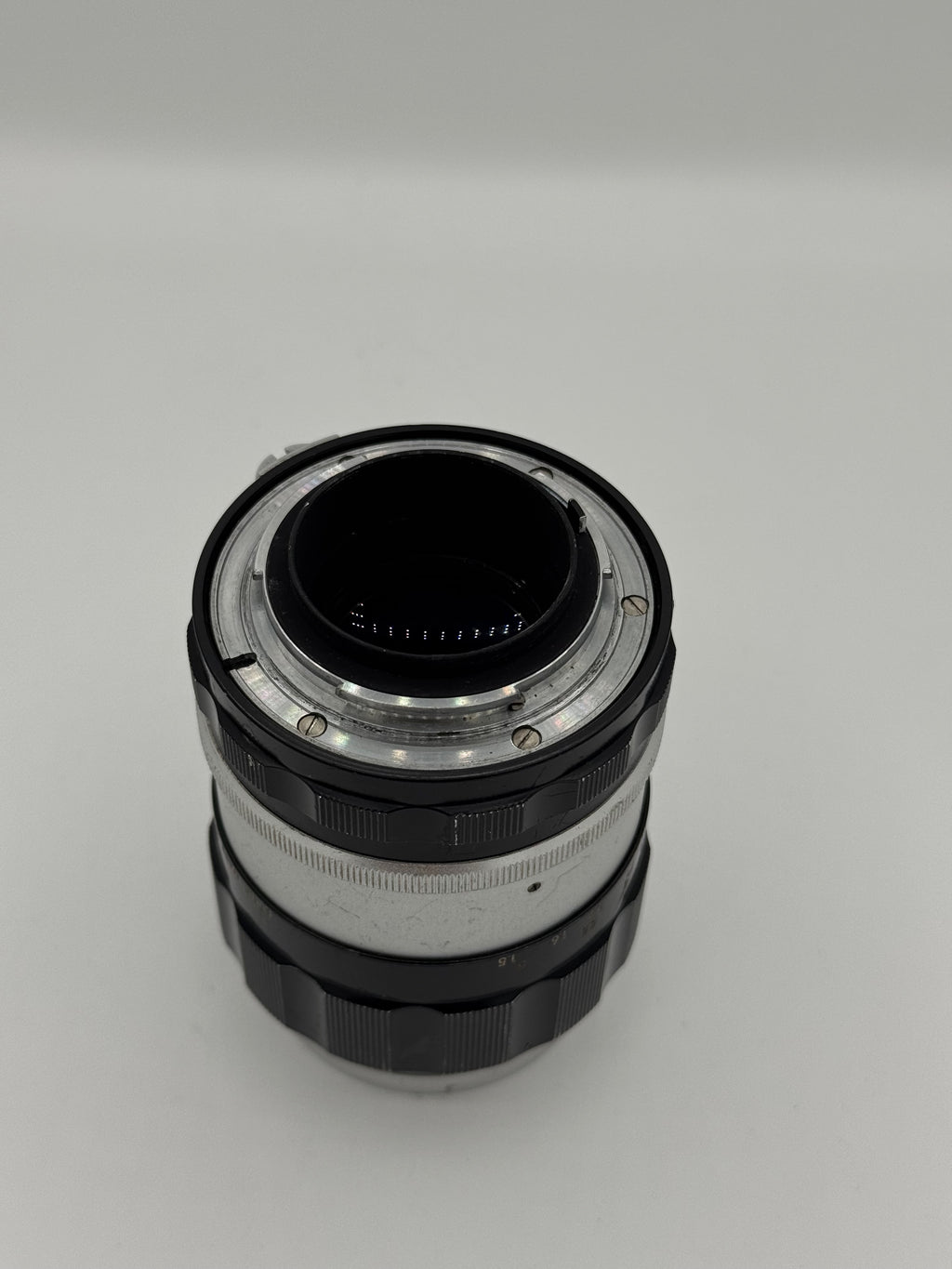 Nikon Nikkor-Q 135mm F3.5 SN:951075