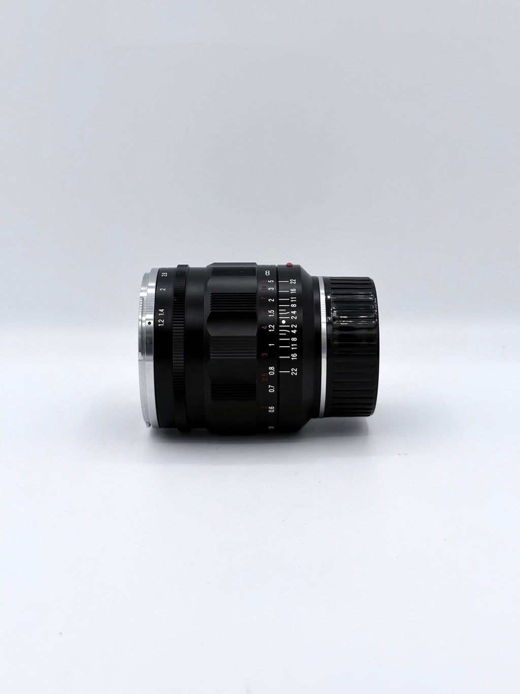 Voigtlander Nokton 35mm f1.2 ASPH SN: 08551667
