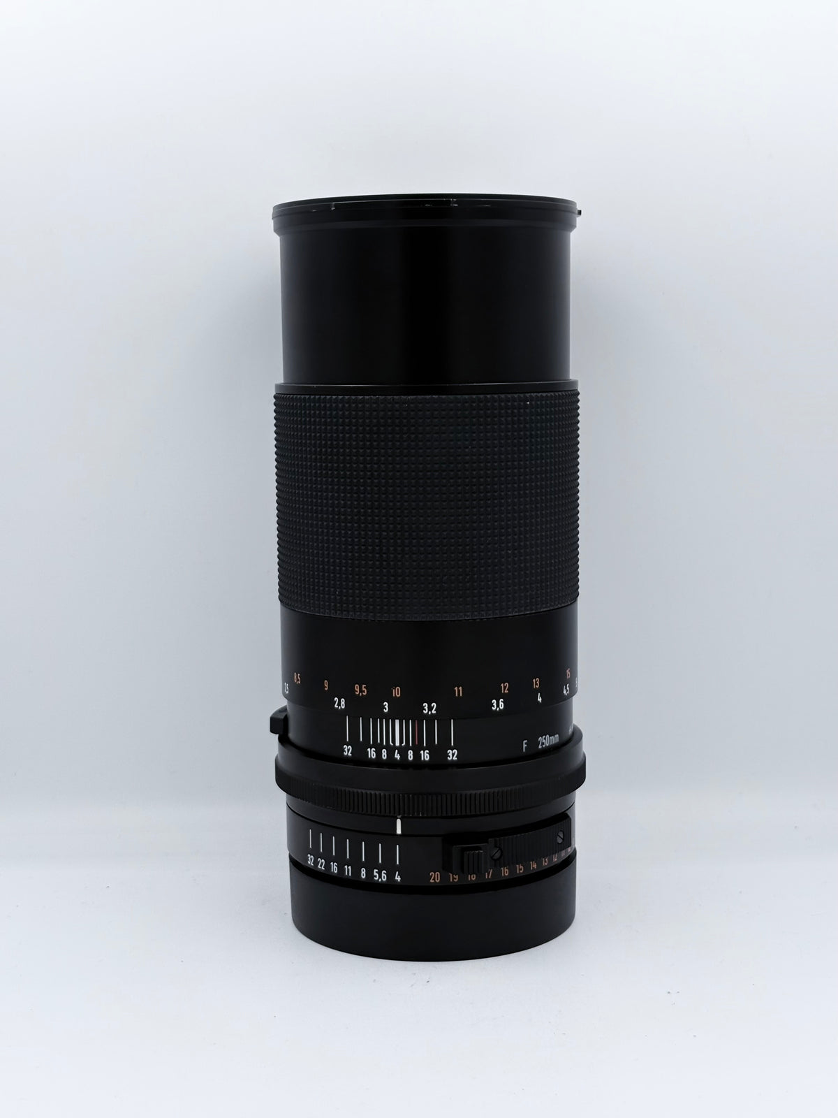Hasselblad Carl Zeiss Tele-Tessar's 250mm f4 SN: 7473776