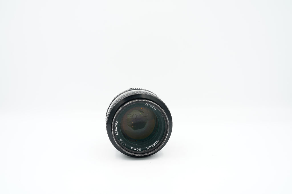 Nikon 50 1.4 SN: 4384282