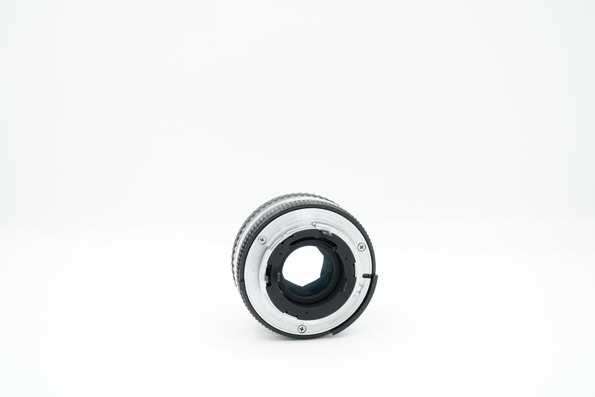 Nikon 50 1.8 SN: 2096351