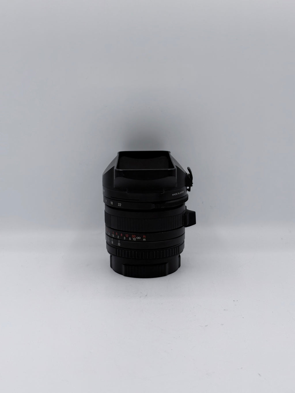 Hasselblad Xpan 30mm Len with Centre Grey Filter And Viewfinder Sn: 8XEE10006
