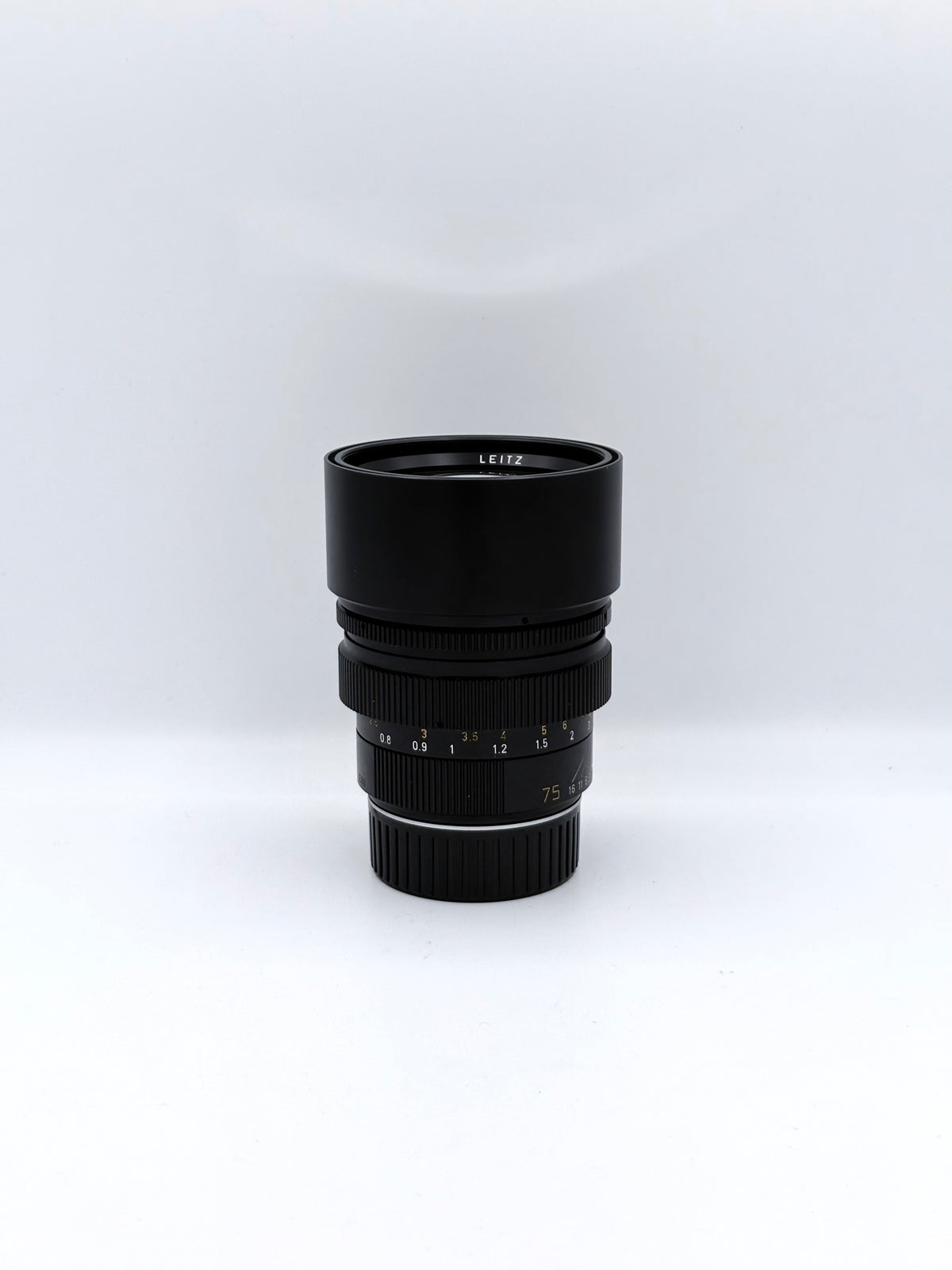 Leica SUMMILUX-M 75mm f1.4 SN: 3258193